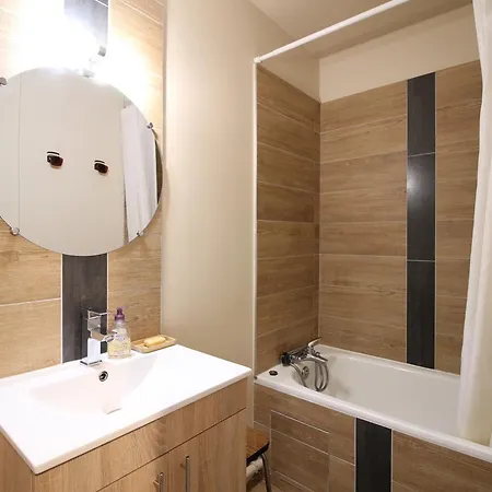Duplex Au Mont-dore Avec Parking, Proche Centre Et Pistes Apartment